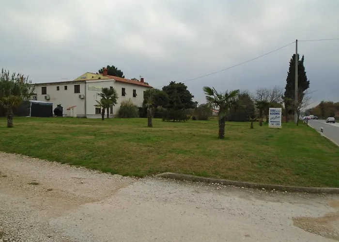 Matea Πανσιόν Πούλα